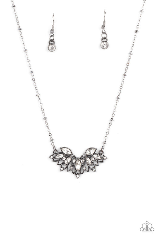 Deluxe Diadem Black Necklace