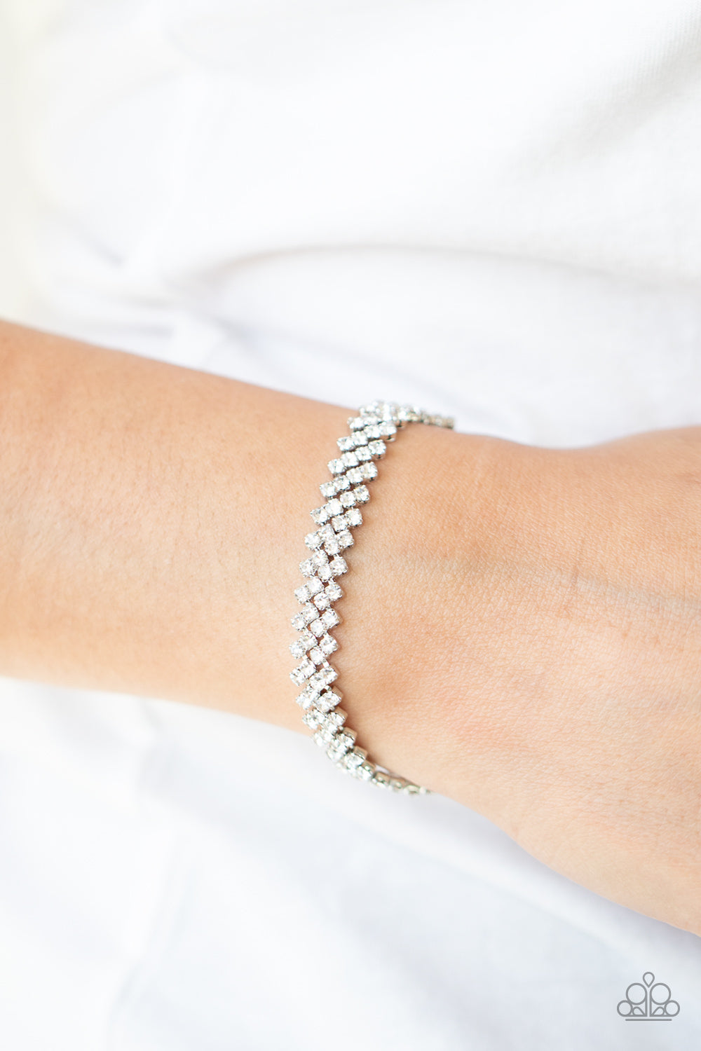 Chicly Candescent White Bracelet