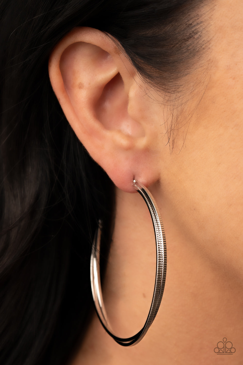 Monochromatic Curves Silver Hoop Earring