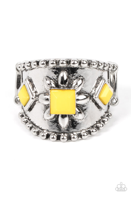 Paparazzi Daisy Diviner Yellow Ring